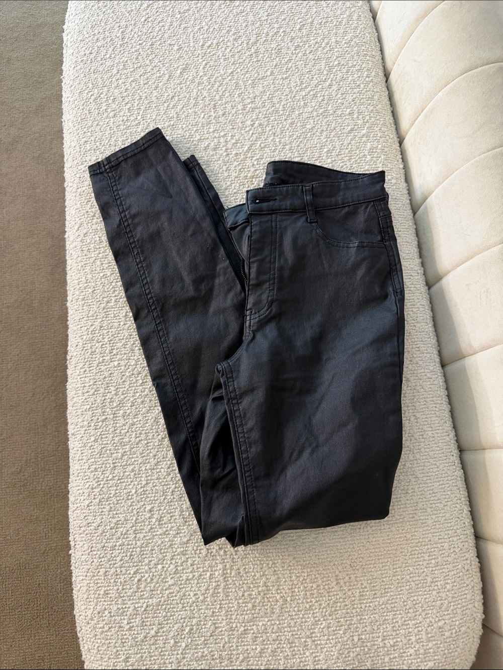 Slim Black Men's Jeans – Modern Slim Fit